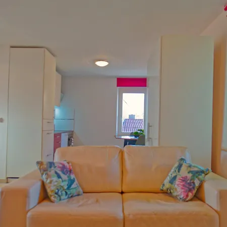 Terrassen-apartment In
